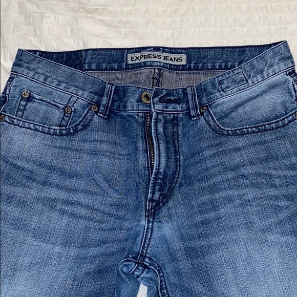 Express Straight Leg Jean - Picture 5 of 7